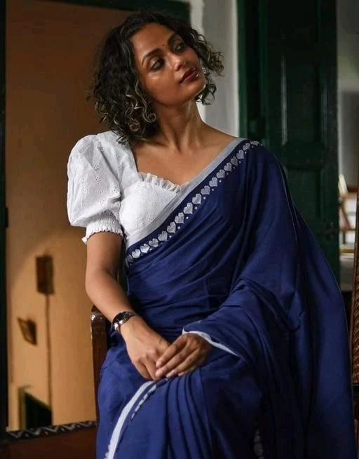 Aishani Attractive Sarees - Image 2