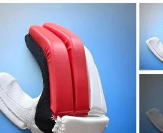 classy Cricket Gloves
