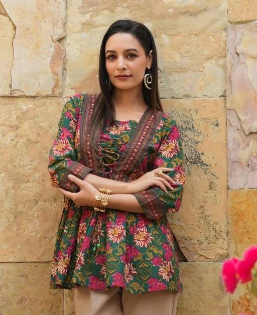 Women Cotton Kurtis - Image 2