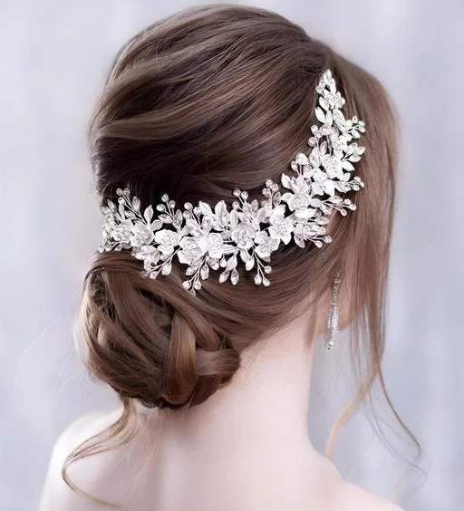 Unique Women Women Gajra/Floral Hair Accessories - Image 2