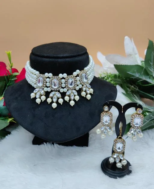 Sizzling Chunky Women jewellary set - Image 2