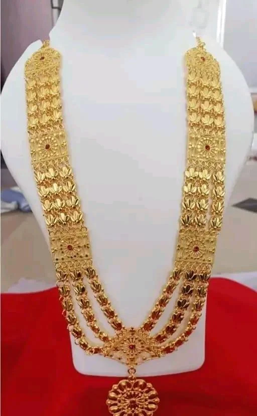 Feminine Beautiful Jewellery Sets - Image 2