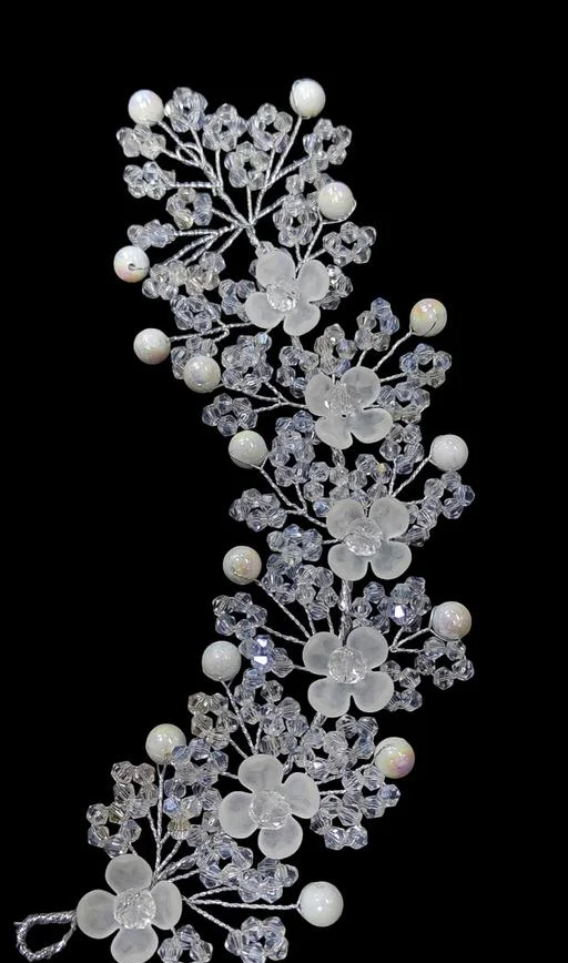 Fancy Women Women Gajra/Floral Hair Accessories - Image 2