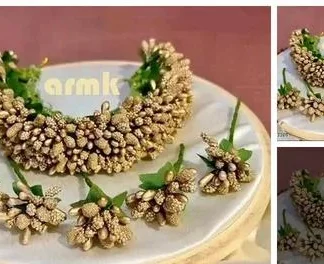 Graceful Women Women Gajra/Floral Hair Accessories