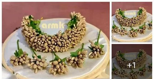 Graceful Women Women Gajra/Floral Hair Accessories