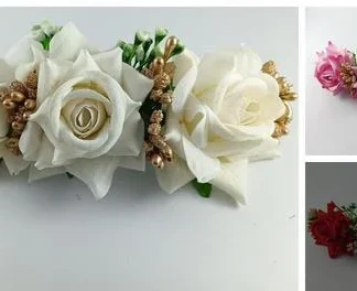 Graceful Women Women Gajra/Floral Hair Accessories