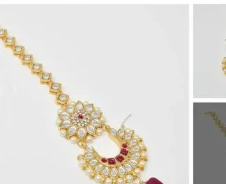 Alluring Bor Chand Tikka Studded American Diamond Maangtika (Temple Dance Jewellery)
