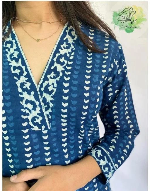Aakarsha Fashionable Women Kurta Sets - Image 2