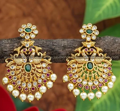 Latest Earrings & Studs - Image 2