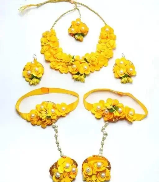 Shimmering Elegant Jewellery Sets - Image 2